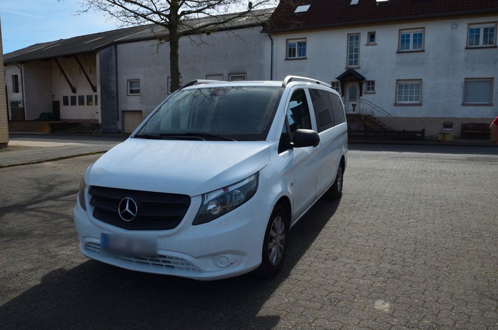 Image of Mercedes-Benz Vito