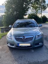 Opel Insignia Sports Tourer SW - Opel Insignia aus 2011: Sports Tourer