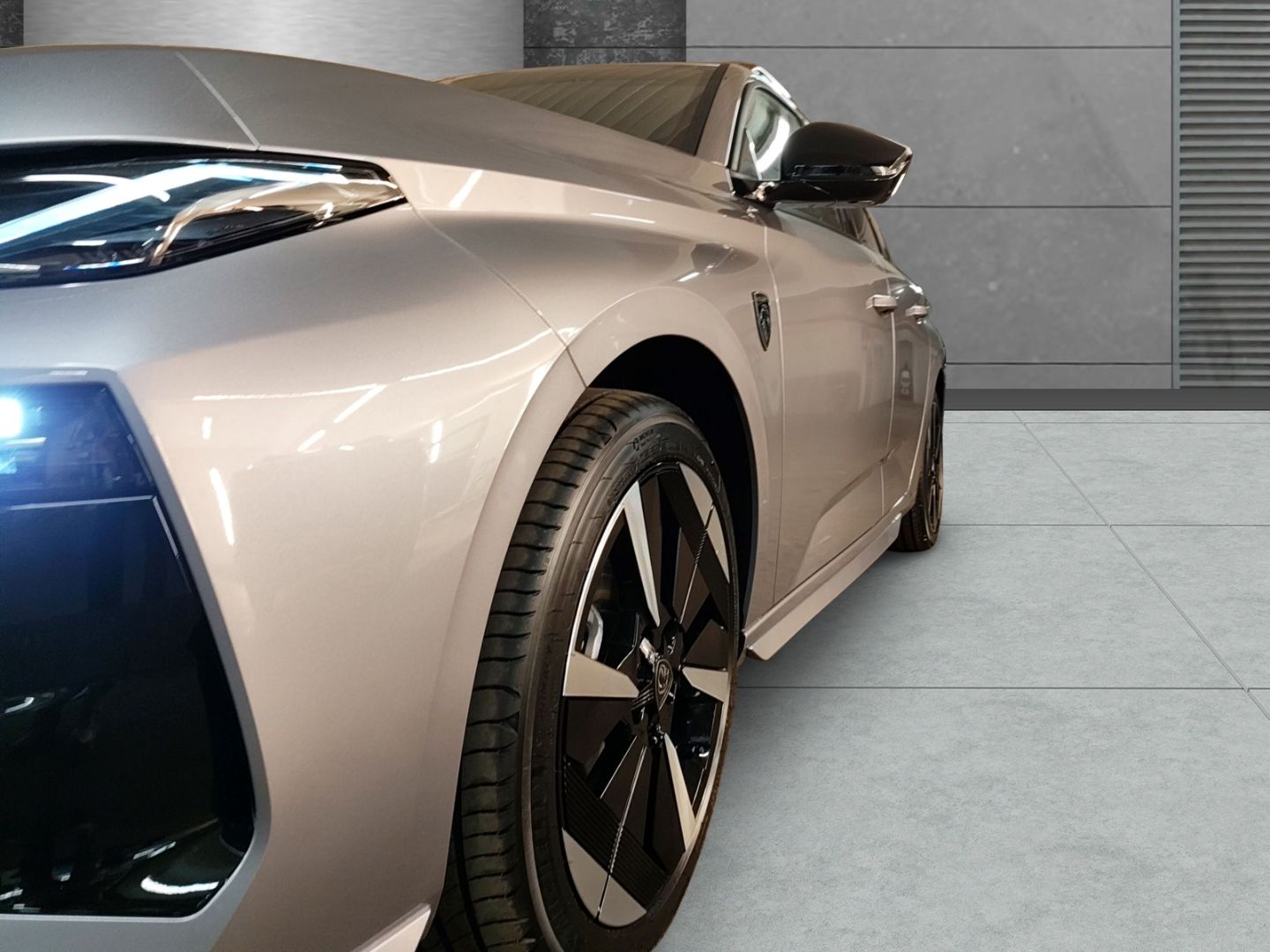 Peugeot 308 - Bild 4