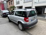 Skoda Yeti 2.0 TDI 4x4 Active Active - Skoda Yeti in Krefeld