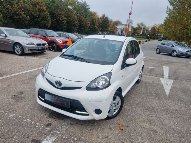 Toyota Aygo (X)/Navi/Tüv03.2026