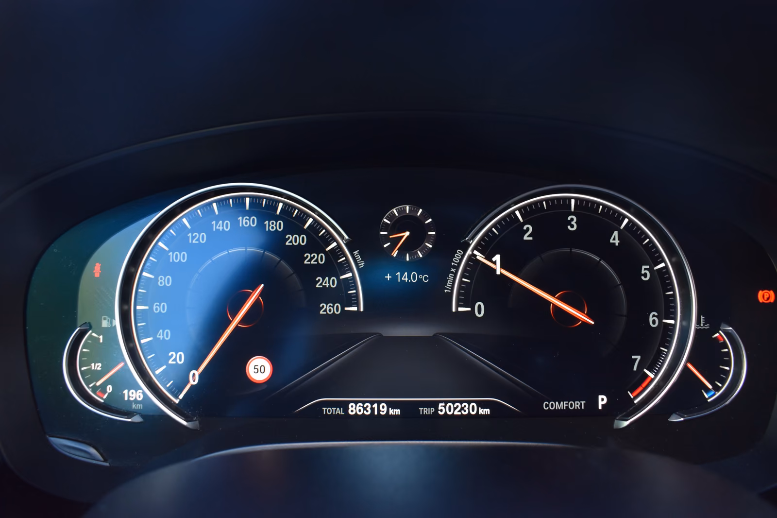 BMW 520i Touring Head-Up HiFi LED WLAN RFK Shz PDC