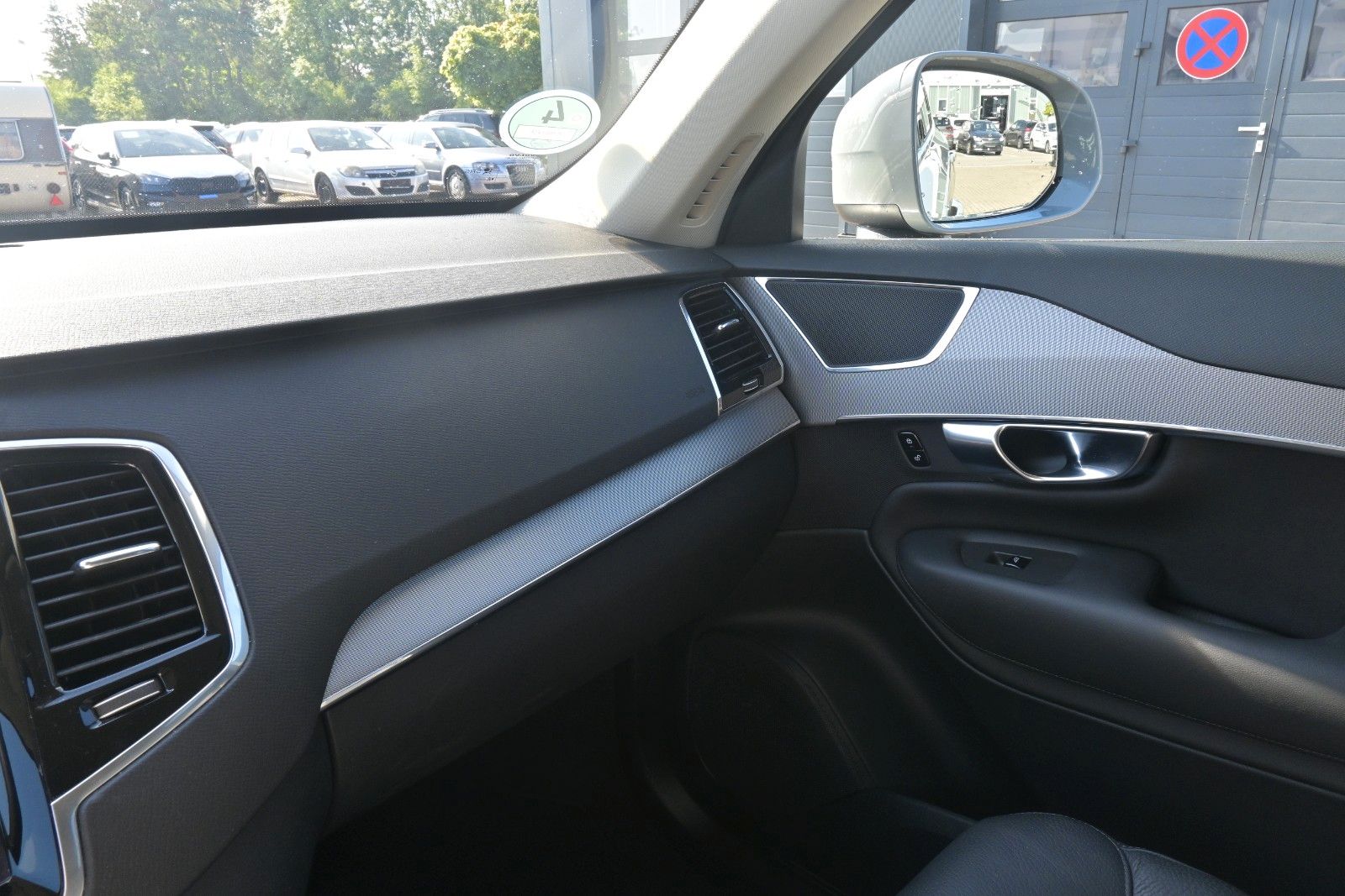 Fahrzeugabbildung Volvo XC90 T8 Core AWD*Leder*Voll-LED*Alarm*