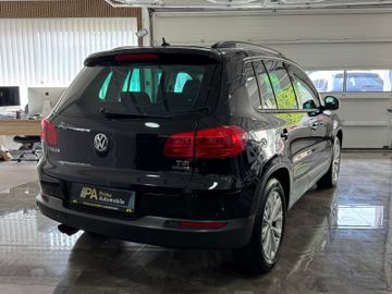Volkswagen Tiguan - 4