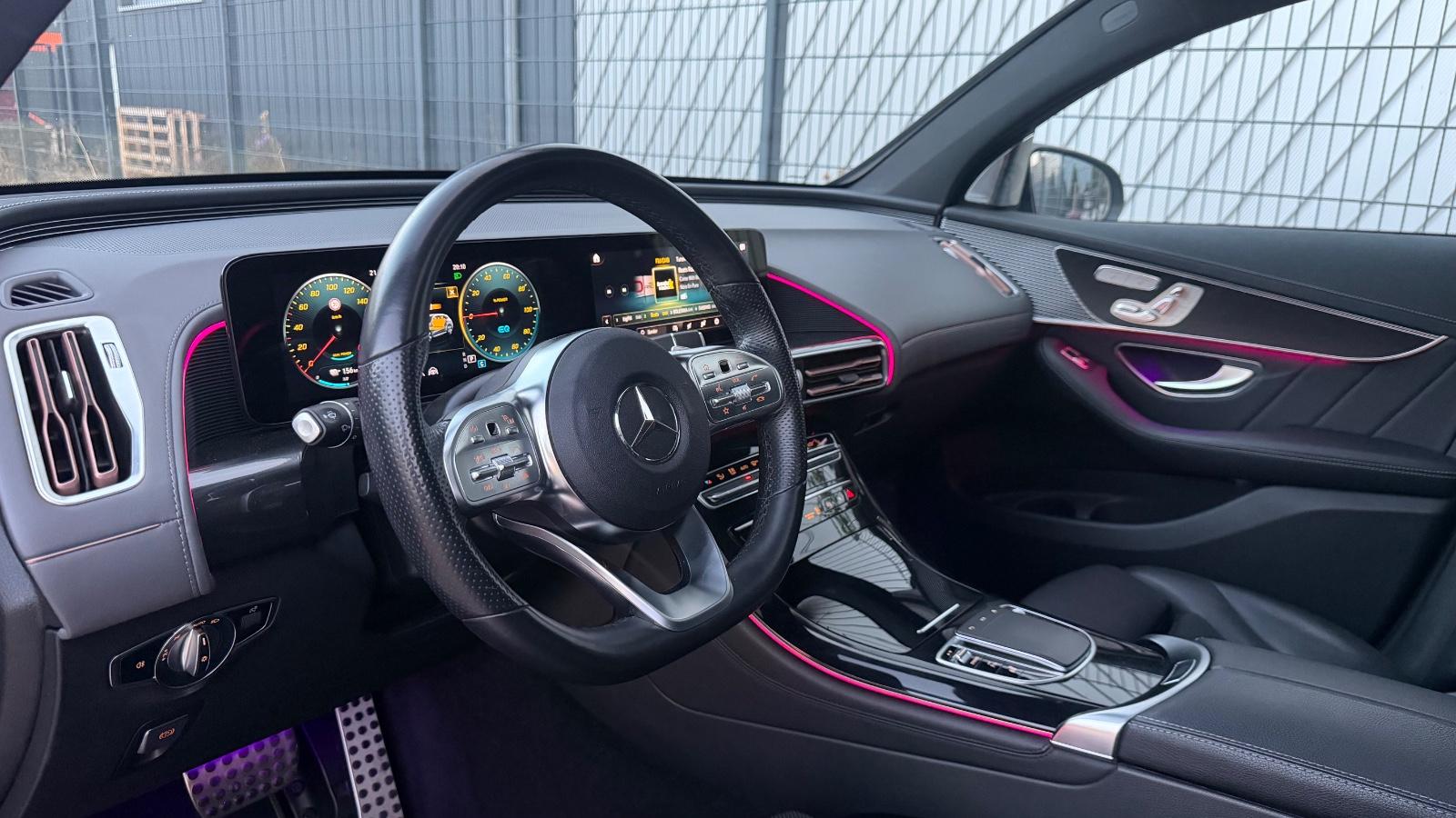 Mercedes-Benz EQC 400 4Matic AMG-LINE MULTIBEAM,360°,LEDER