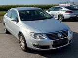 Volkswagen Passat Lim. Highline 2.0FSI DSG/ALCANTARA/EURO4/ - Volkswagen Passat aus 2005: Highline