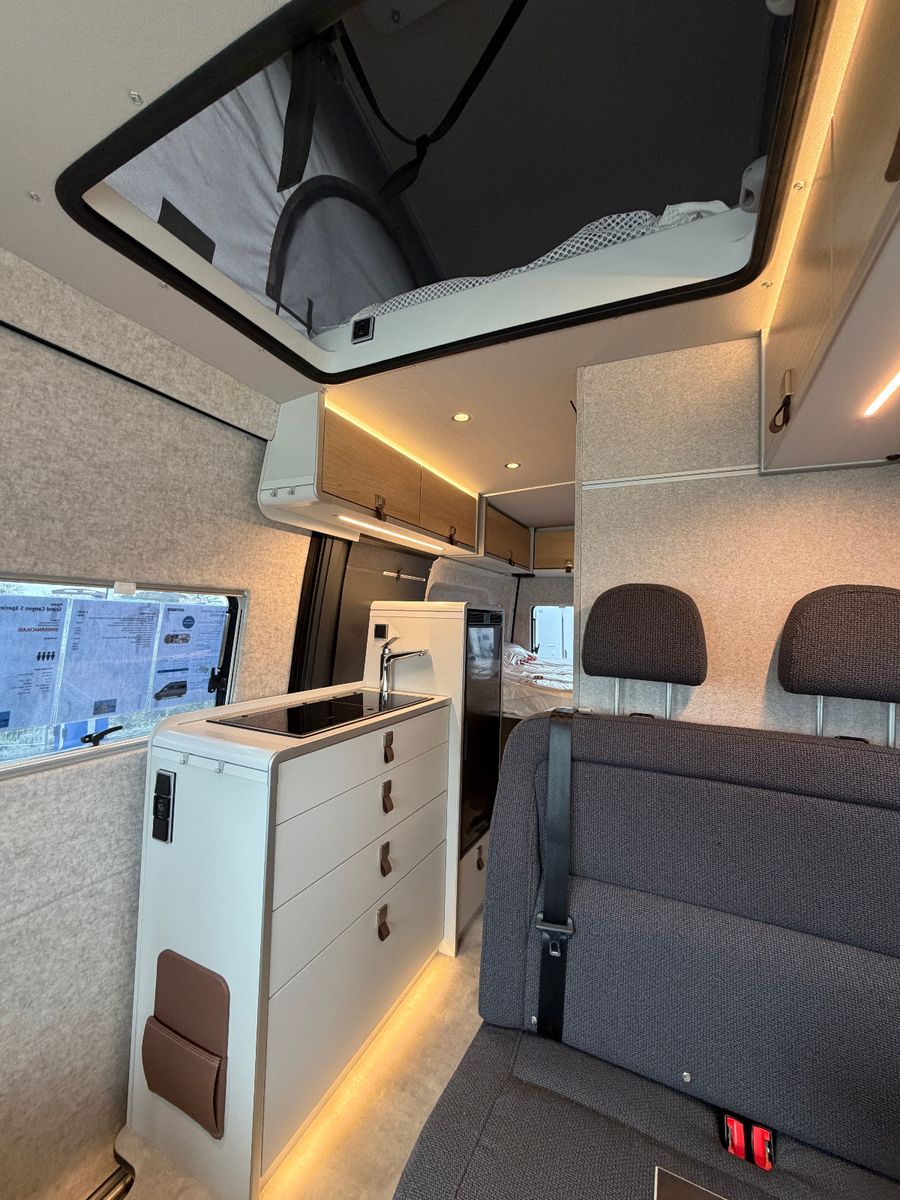 Fahrzeugabbildung HYMER / ERIBA / HYMERCAR Grand Canyon S Xperience 600 - 9.626€ sparen!