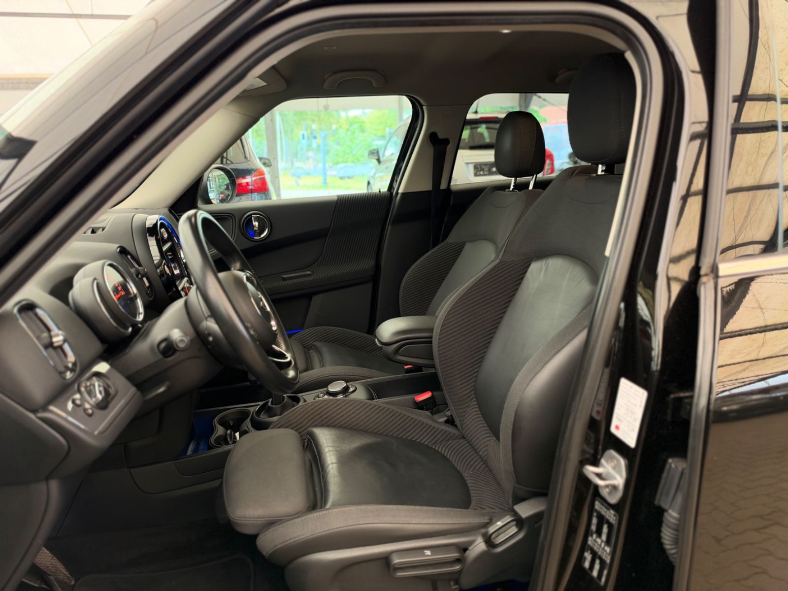 MINI COOPER COUNTRYMAN – Ansicht 11