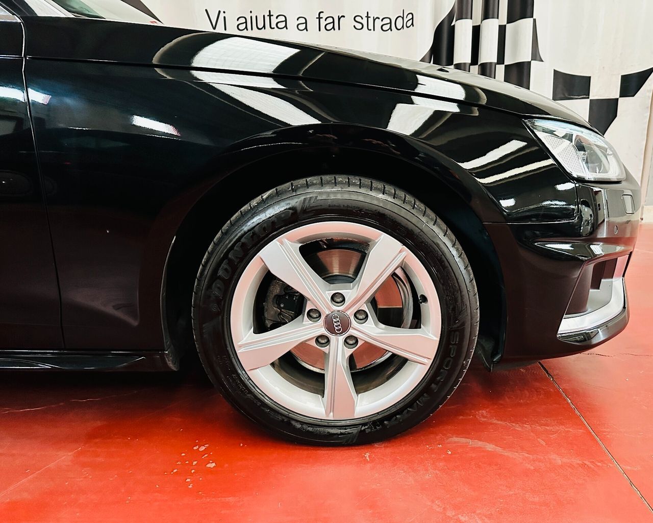 Audi A4 Avant 35 TDI MHEV 163 CV S tronic Busine imagem 3