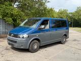 Volkswagen T5 Transporter Kasten-Kombi Kasten