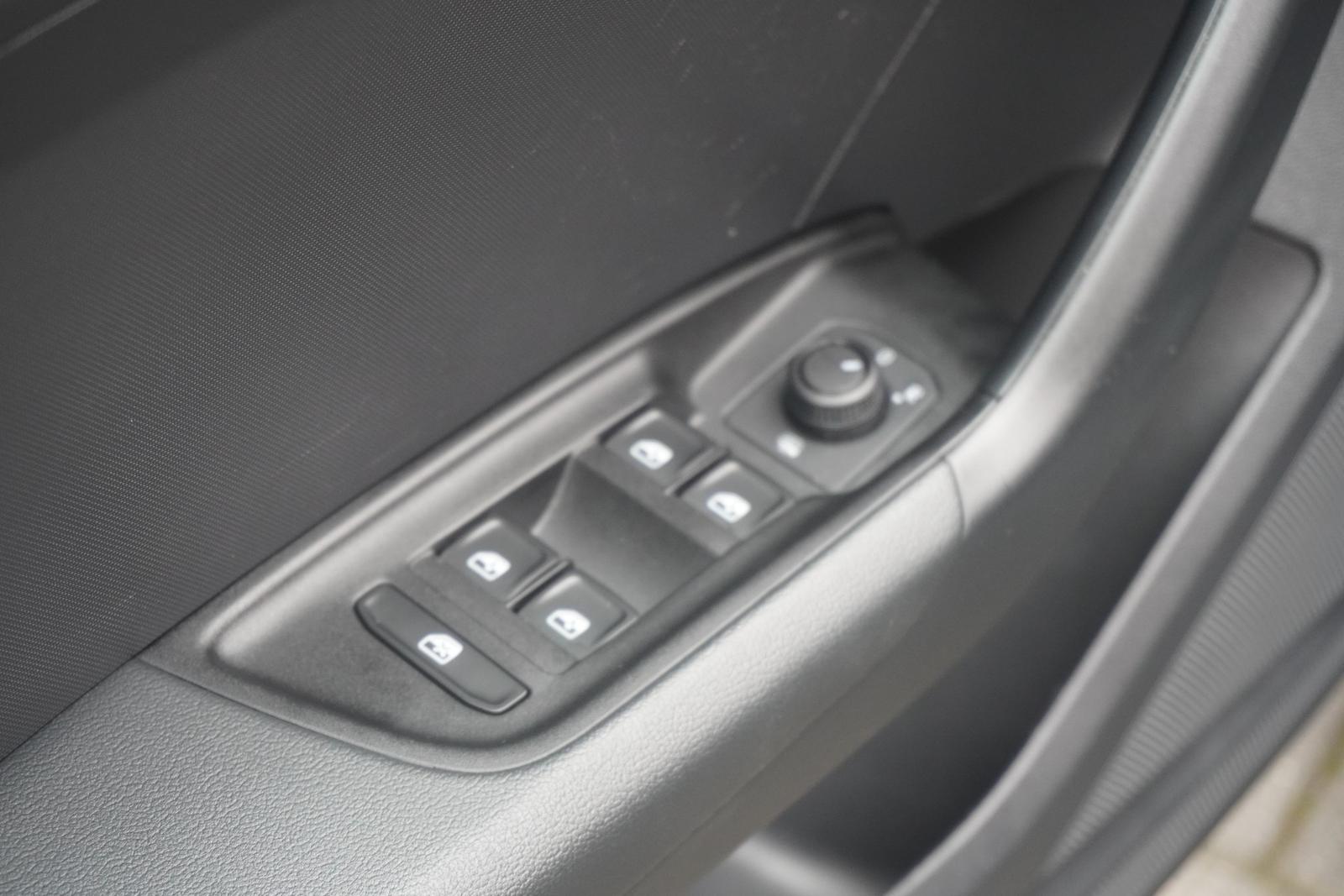 Audi A1 Sportback 25 1.0 TFSI basis App-Connect