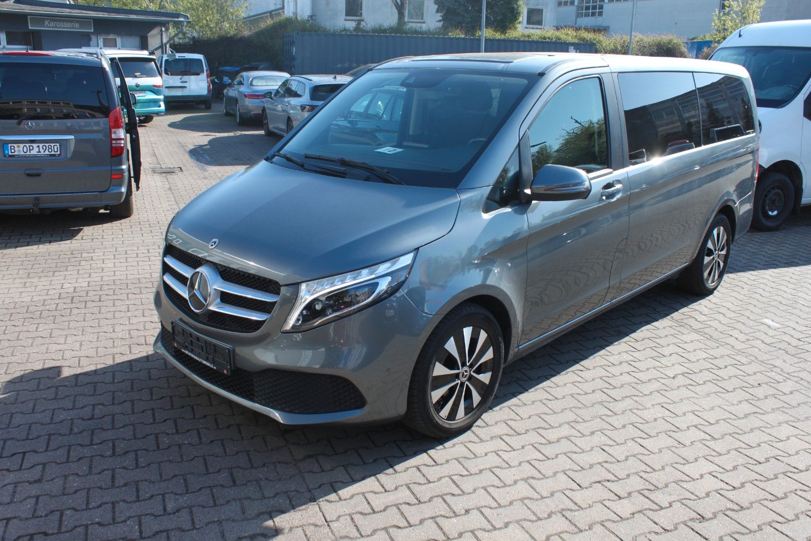 Mercedes-Benz V 220 d EDITION lang CarPlay