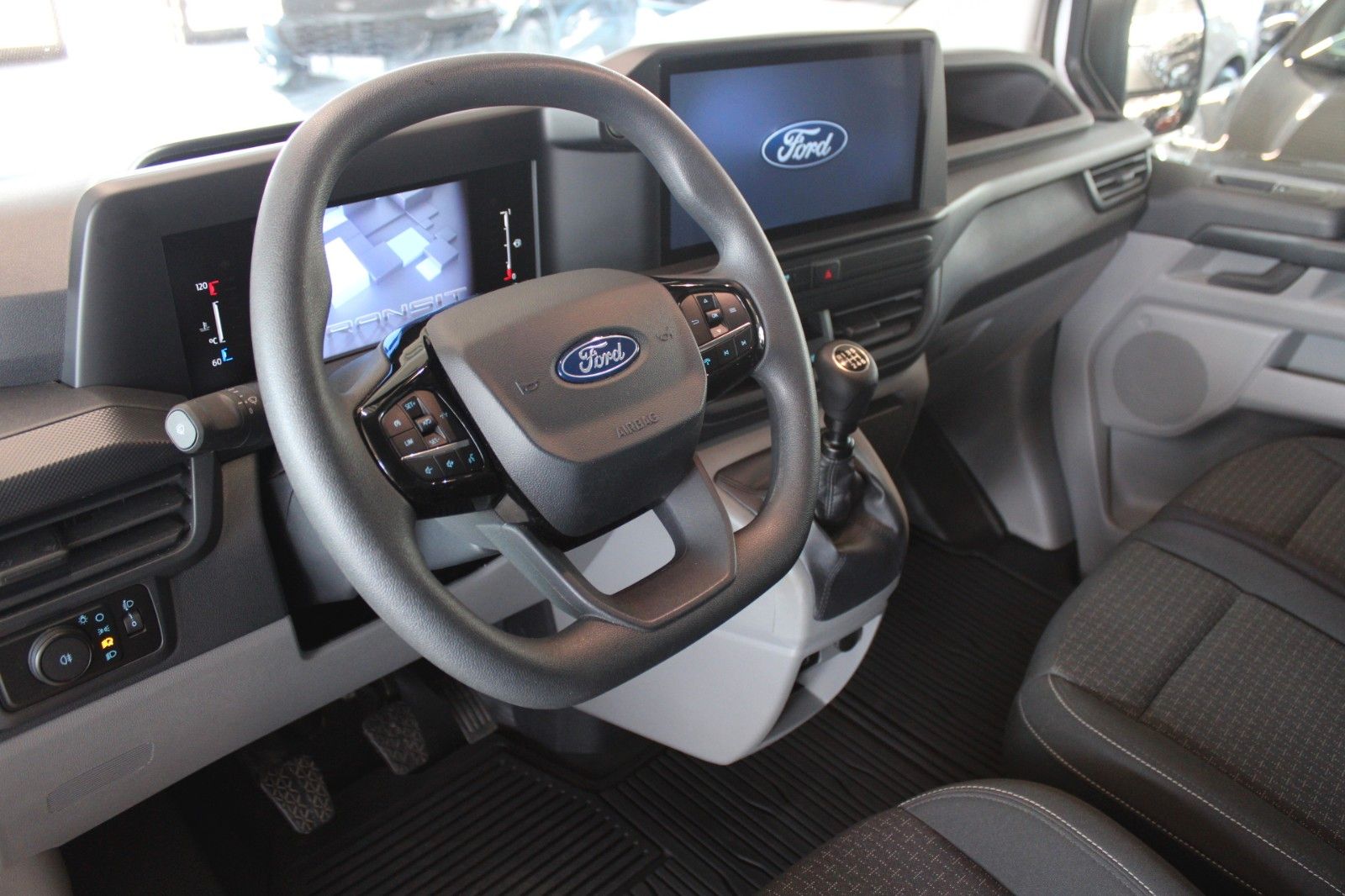 Fahrzeugabbildung Ford Transit Custom L1 TREND LED TechnologiePak2