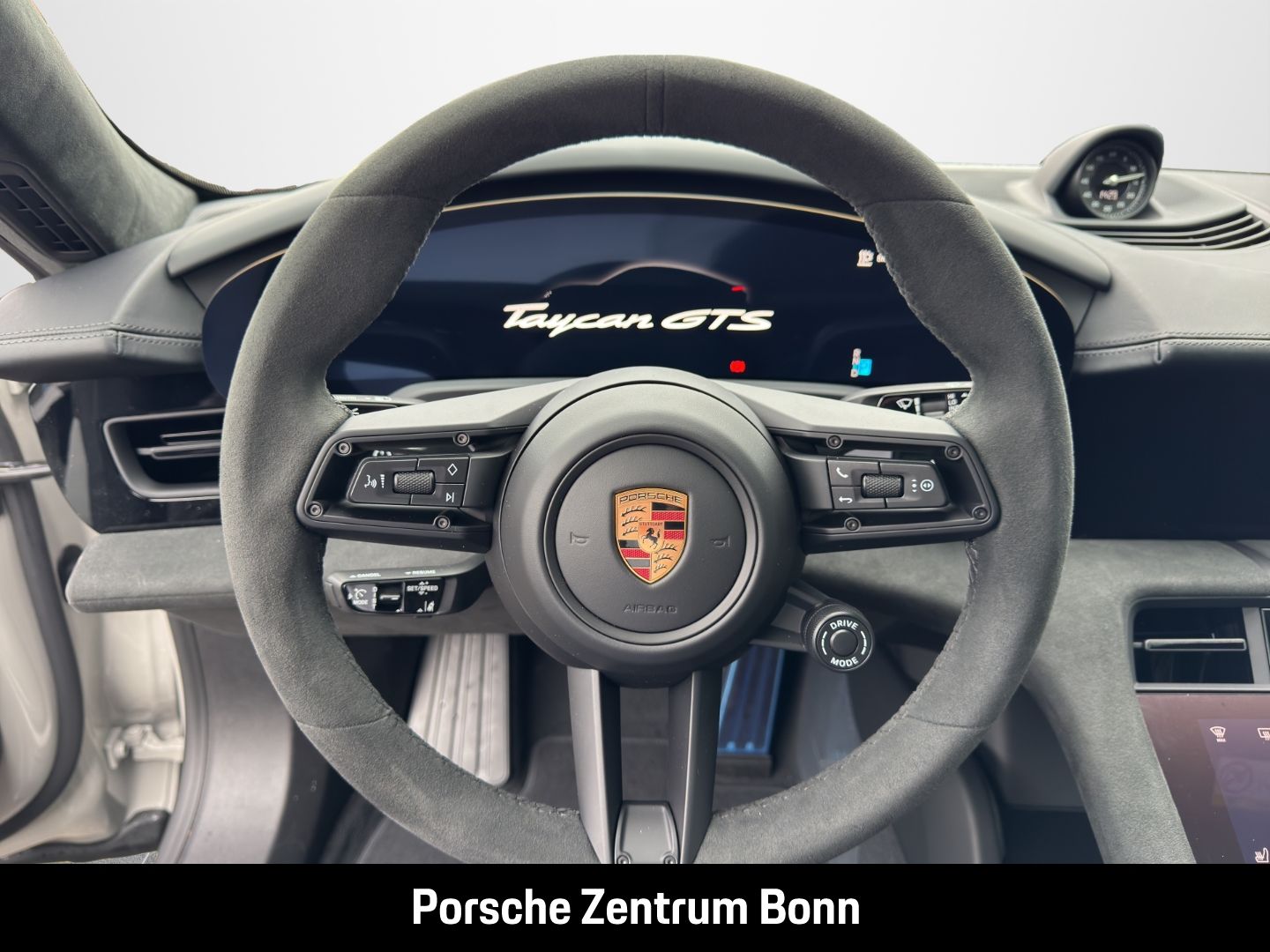 Porsche Taycan - Bild 10
