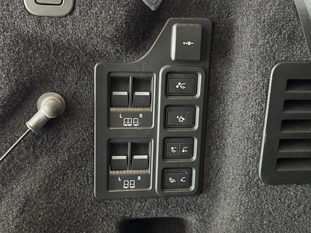 Foto Nummer 14: LAND ROVER Discovery