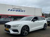 Volvo V60 2.0 B3/163PK/MOMENTUM ADV/CAM/ACRUISE/ACARPL - Volvo V60 Momentum mit Hybrid-Antrieb (Benzin/Elektro)