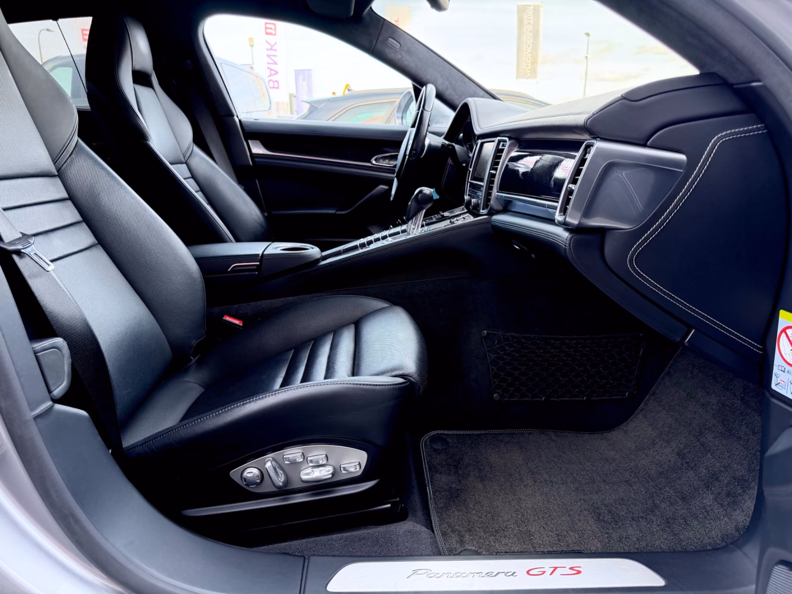 Porsche Panamera GTS /NAVI/LED/ACC/BOSE/GARANTIE/