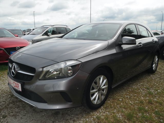 Mercedes-Benz A 180 BlueEfficiency Style*COMAND-Navi*KameraAHK