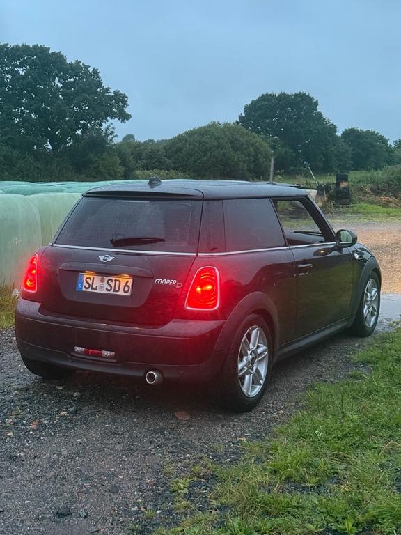 MINI Cooper D