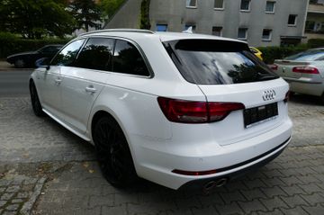 Fahrzeugabbildung Audi A4 Avant quattro  S line Sport / Plus,