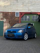 Toyota Yaris TS - Toyota Yaris: Ts