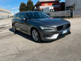 Volvo V60 D4 AWD - Volvo V60 mit Diesel-Antrieb: Navigationssystem, Kombi, Automatik, Awd