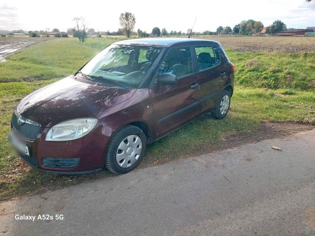 Skoda Fabia II 5J 1,2 TÜV, Reifen & Inspek...