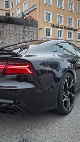 Audi S7 4.0 TFSI quattro COD S tronic Sportback - - schwarze Audi S7