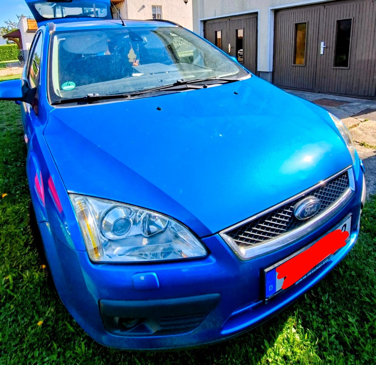 Ford Focus 2005 — rear view