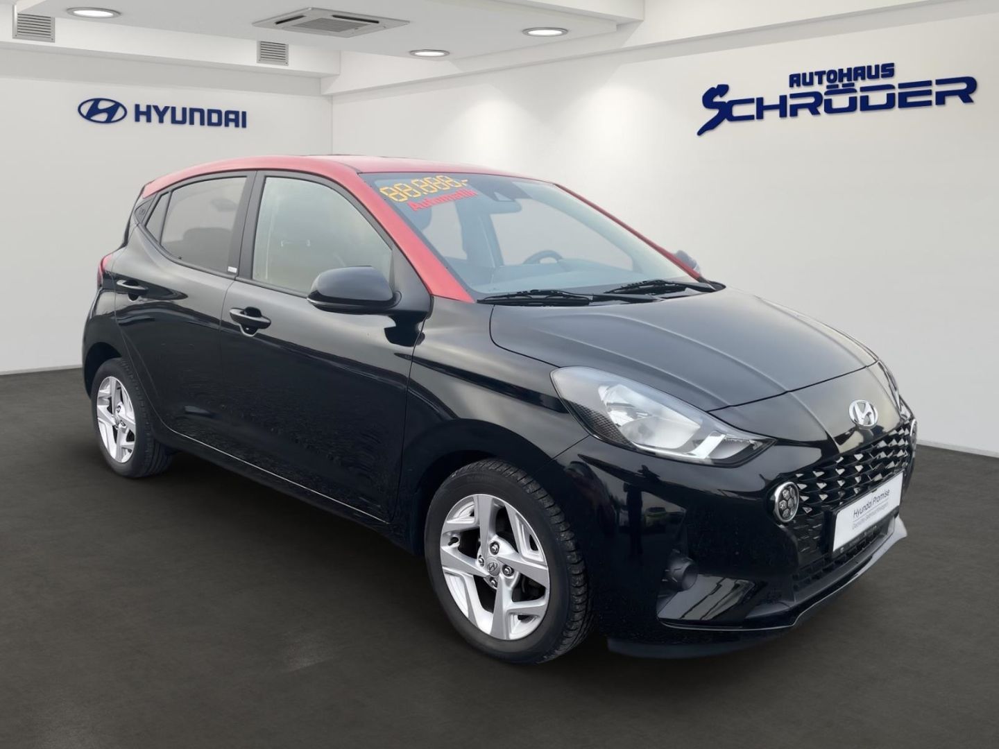 Fahrzeugabbildung Hyundai i10 1.0 Intro Edition Navi Kamera Sitzheizung Rü