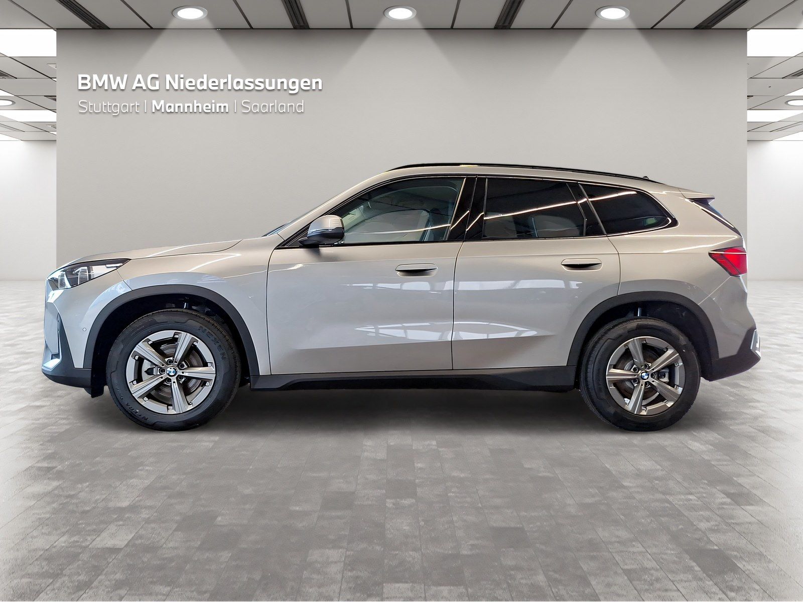 BMW X1 xDrive20d AHK Kamera LED Sitzheizung Alarm foto 3
