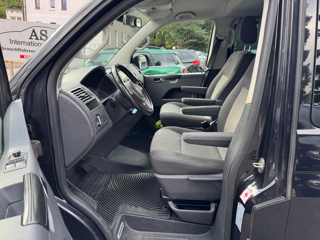 Volkswagen T5 Caravelle