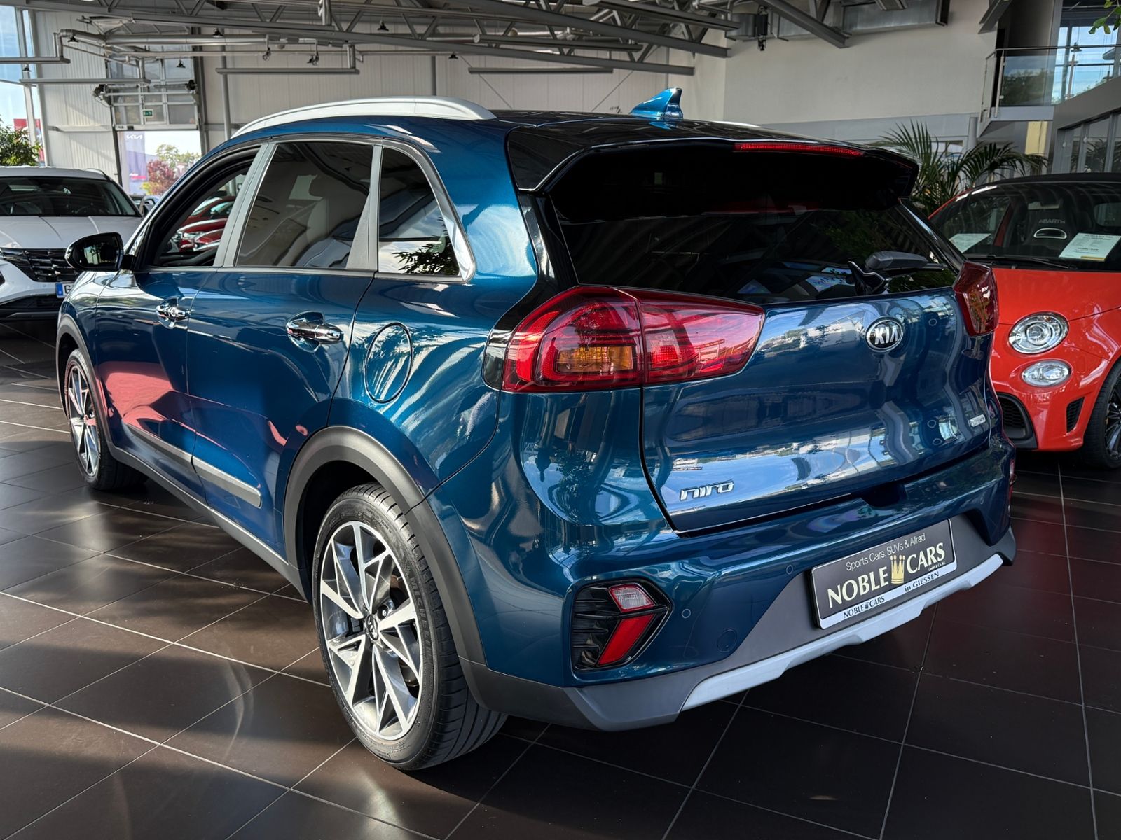 Fahrzeugabbildung Kia Niro Spirit Hybrid HEV AHK LED NAV SHZ