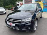 Volkswagen Touareg V6 TDI R-Line Pano AHK Memory - Volkswagen Touareg aus 2012: TDI