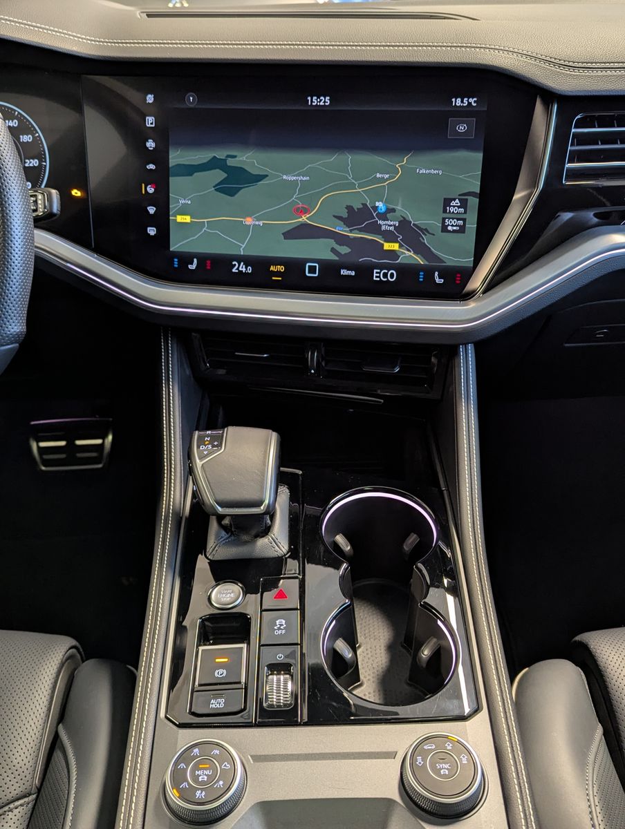 VW Touareg 3.0TDI 4M R-Line VOLL Black 22" UPE 114T - Image 21