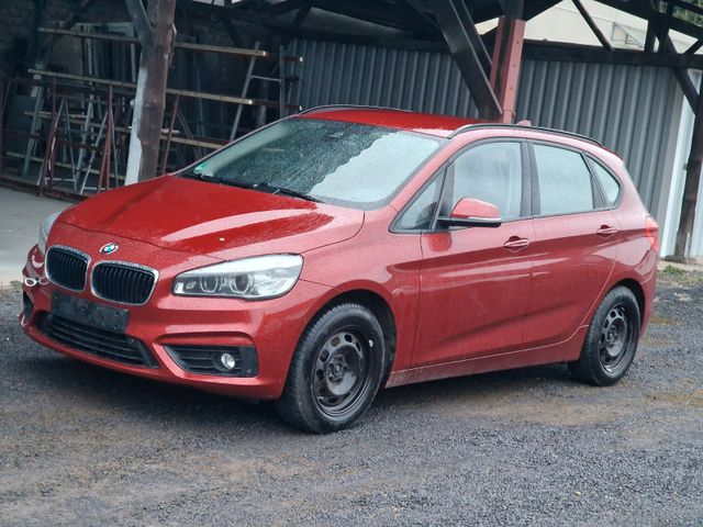 BMW 218 Baureihe 2 Active Tourer 218 i*Motorschaden