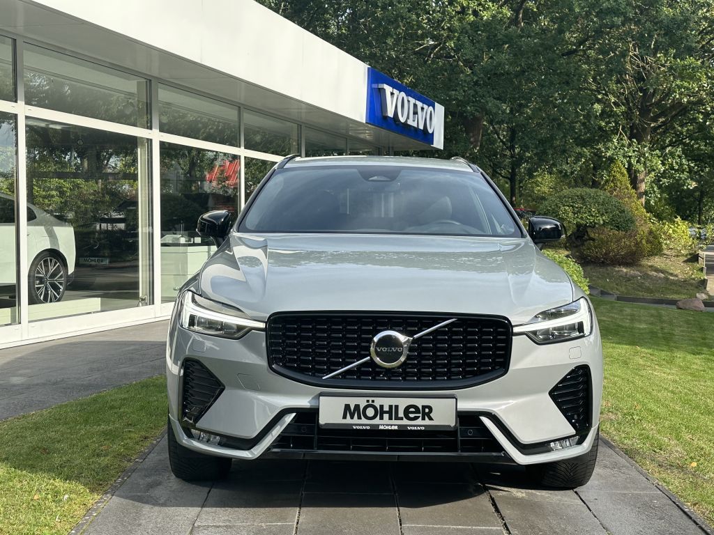 Volvo XC60 B4 D Plus Dark foto 2