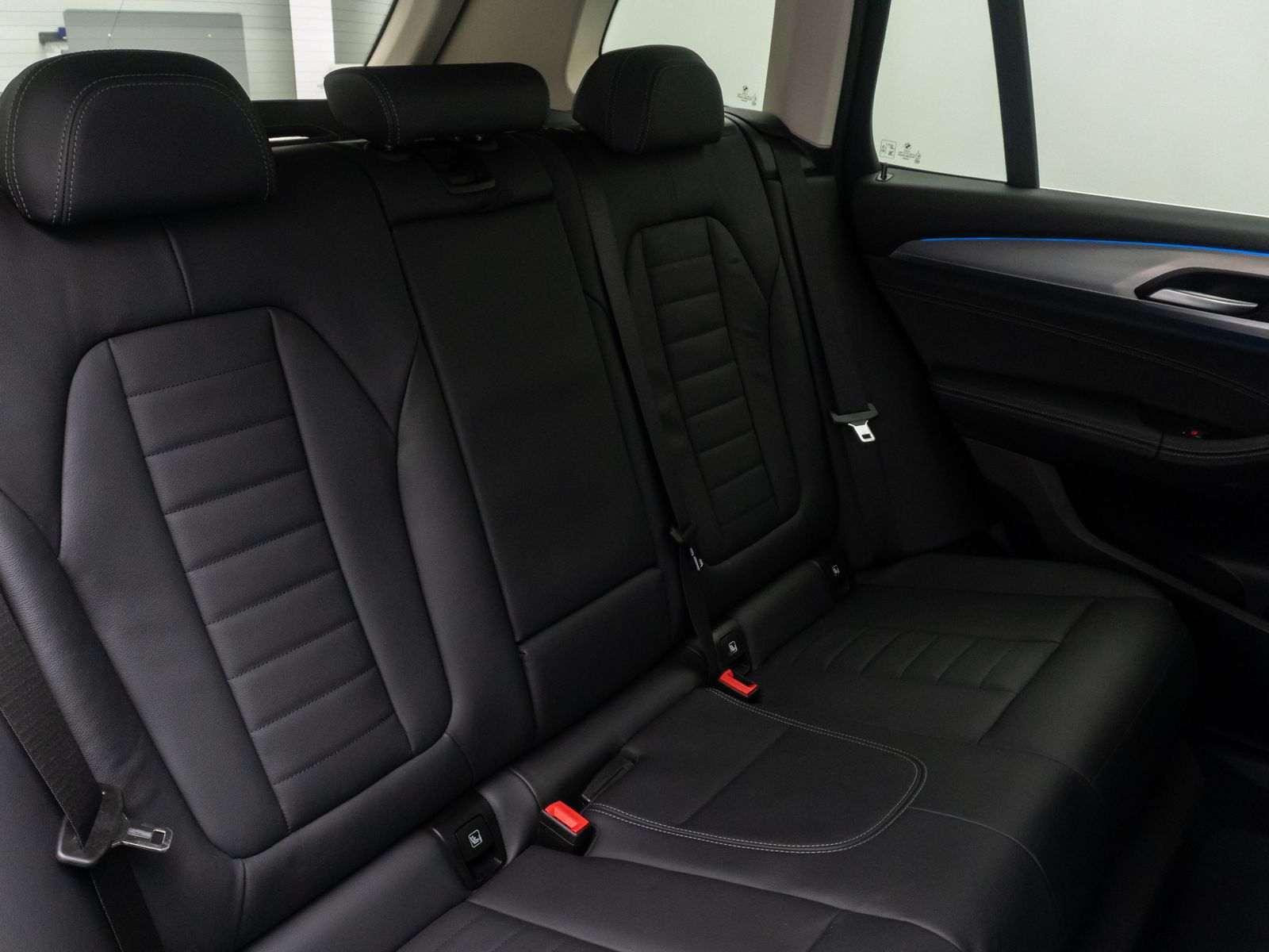 Fahrzeugabbildung BMW X3 xD30e xLine 360° HiFi ACC HUD Komfort 19Zoll