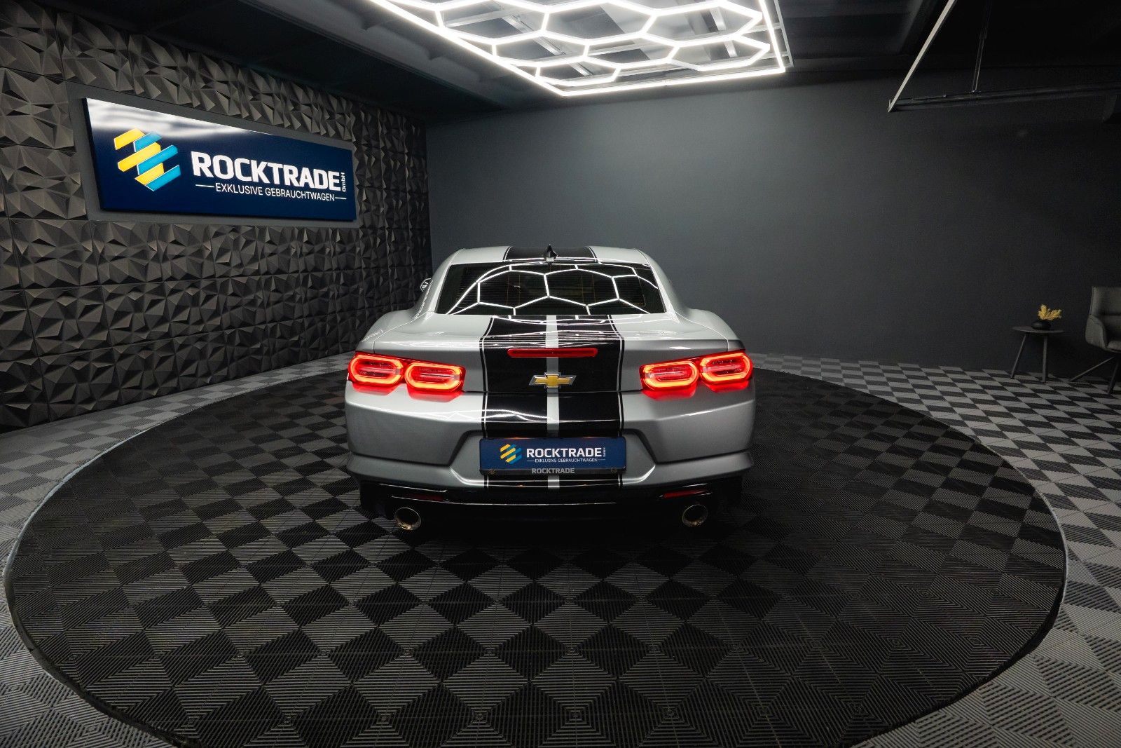 Fahrzeugabbildung Chevrolet Camaro 2.0 Turbo Coupe LT Package *CarPlay*19%
