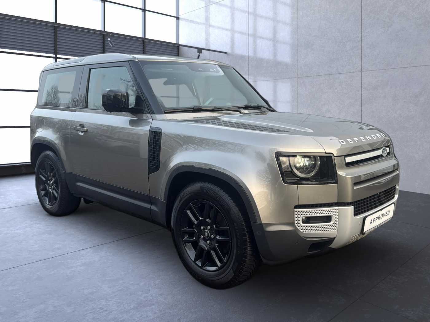 Land Rover Defender 90 D200 SE HUD|Luftfed. imagem 3