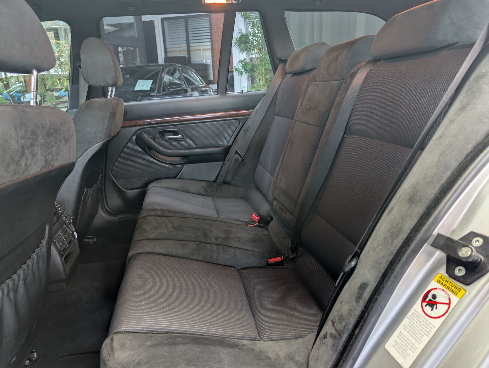 Fahrzeugabbildung BMW 530 i 3.0 Shadow M Sport LPG*MEMO*TEMP*SHZ*XENON