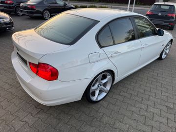BMW 318 - 9