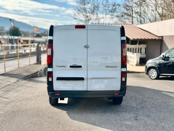 Renault Trafic - 6