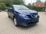 Nissan Qashqai Acenta / Tüv neu / Klima / Navi / Euro 5 - Nissan Qashqai in Kiel