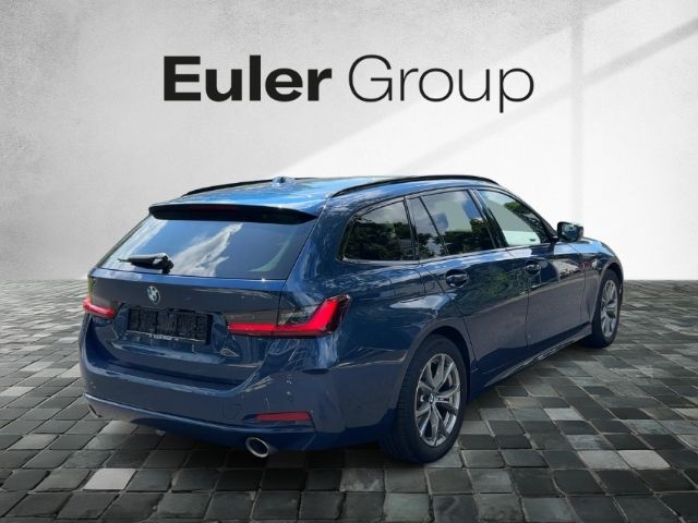 BMW 320 d xDrive Touring Komfortzugang LED Widscreen foto 4