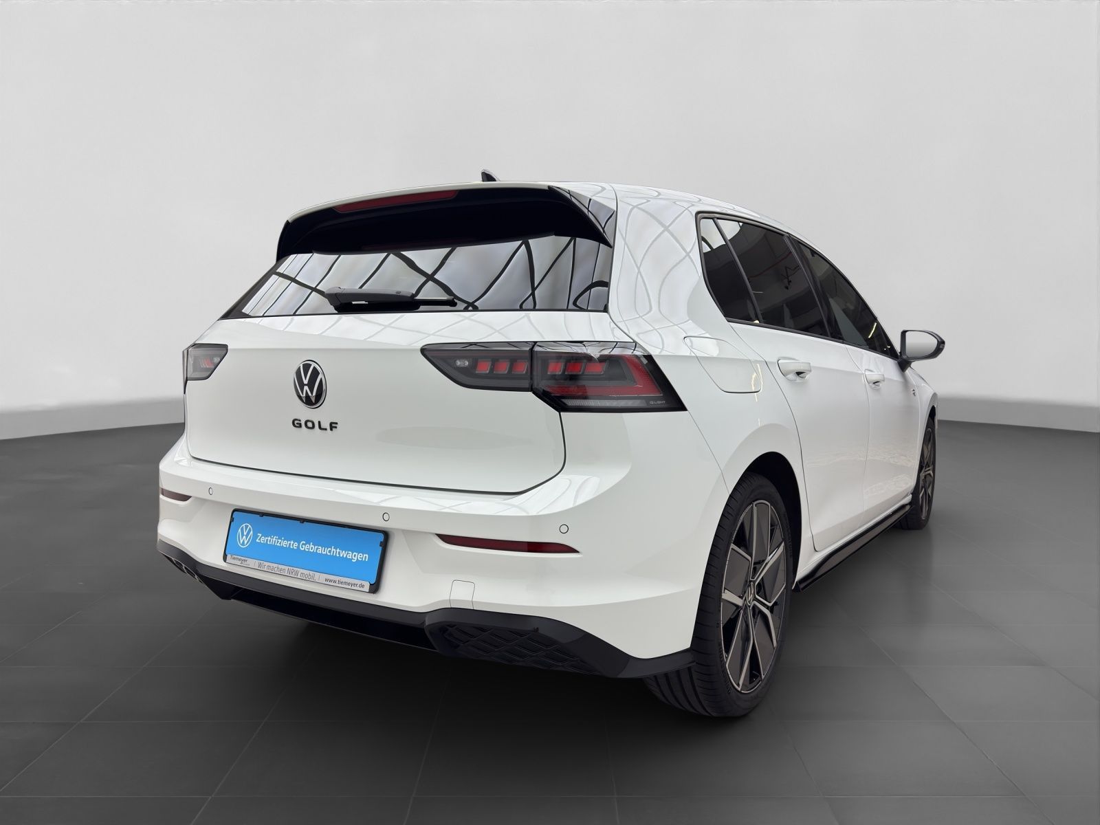 Volkswagen Golf 2.0 TDI DSG R-LINE BLACK LM18 IQ.LIGHT H K foto 3