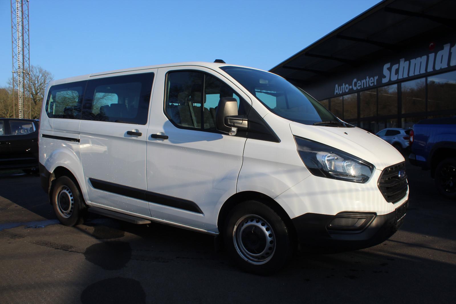Ford Transit Custom Kombi 320 L1 (9 Sitzer)