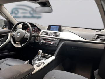 BMW 320 - 12