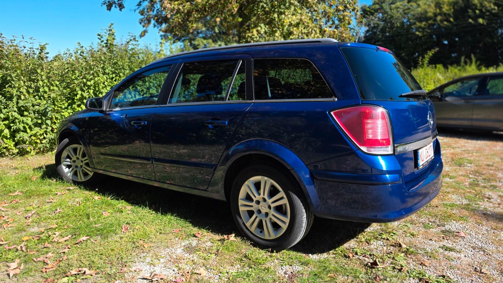 Opel Astra 2005 — photo 6
