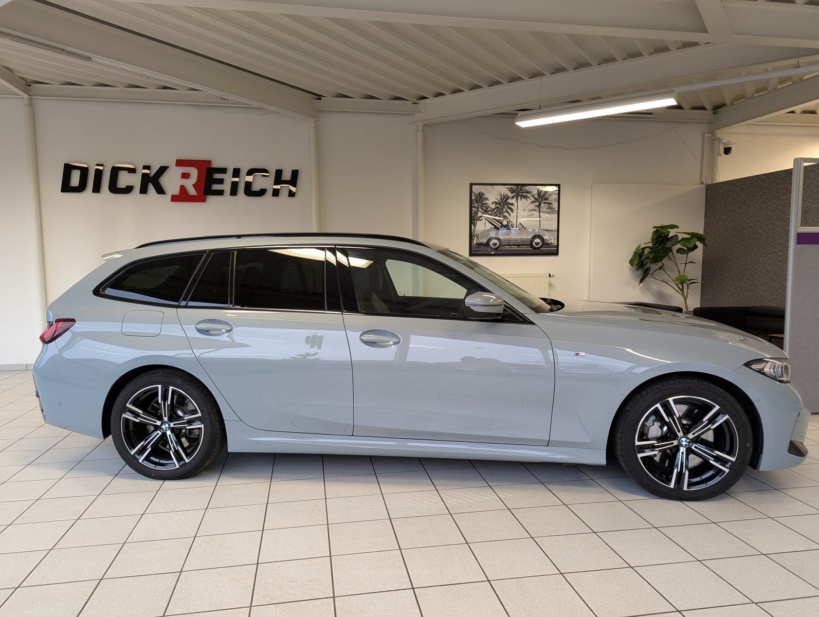BMW 330 d xD M-Sport Pano LED-adaptiv ACC AHK - Image 8